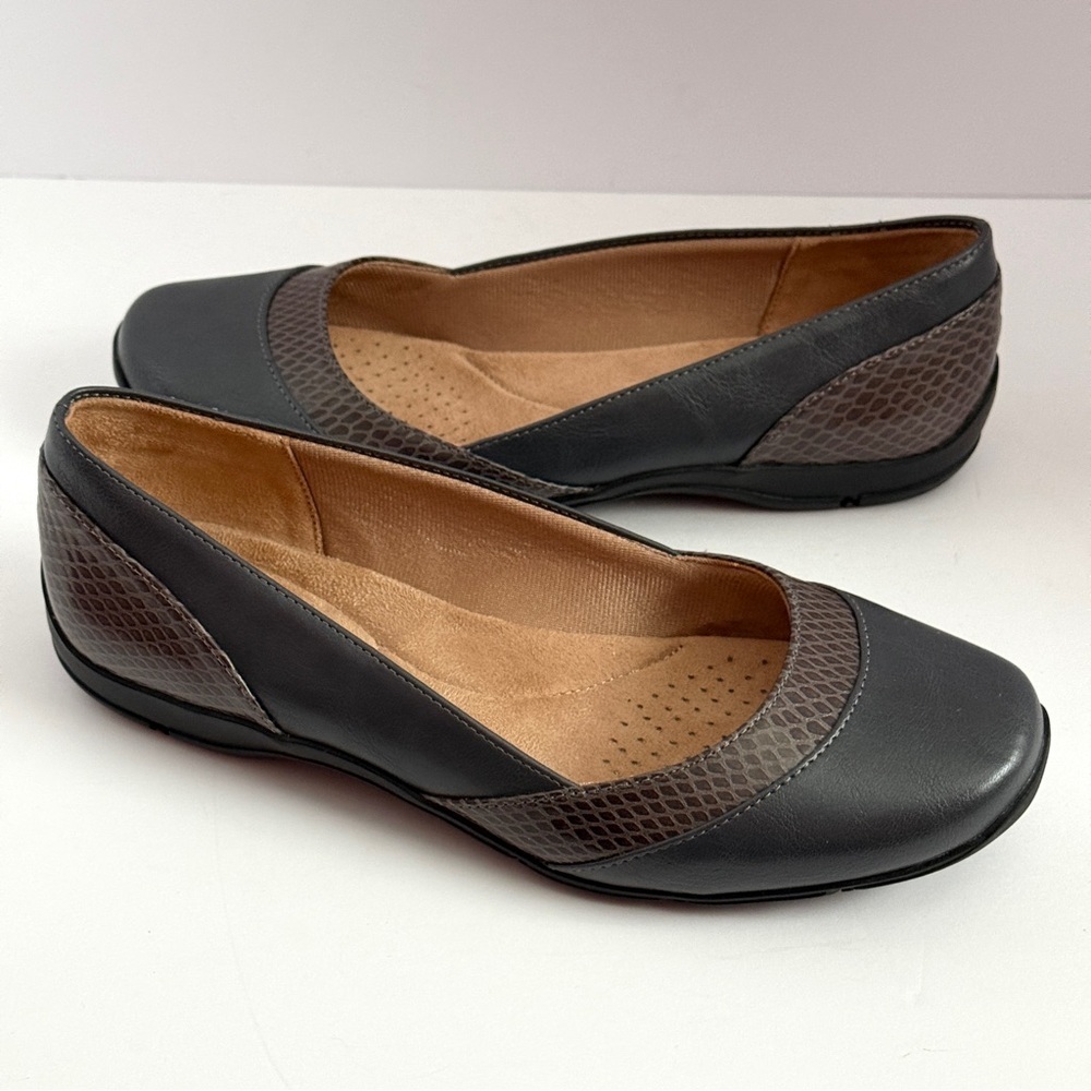 LifeStride Women's DejaVu Black-Brown Slip-On Flat Shoes Size 8